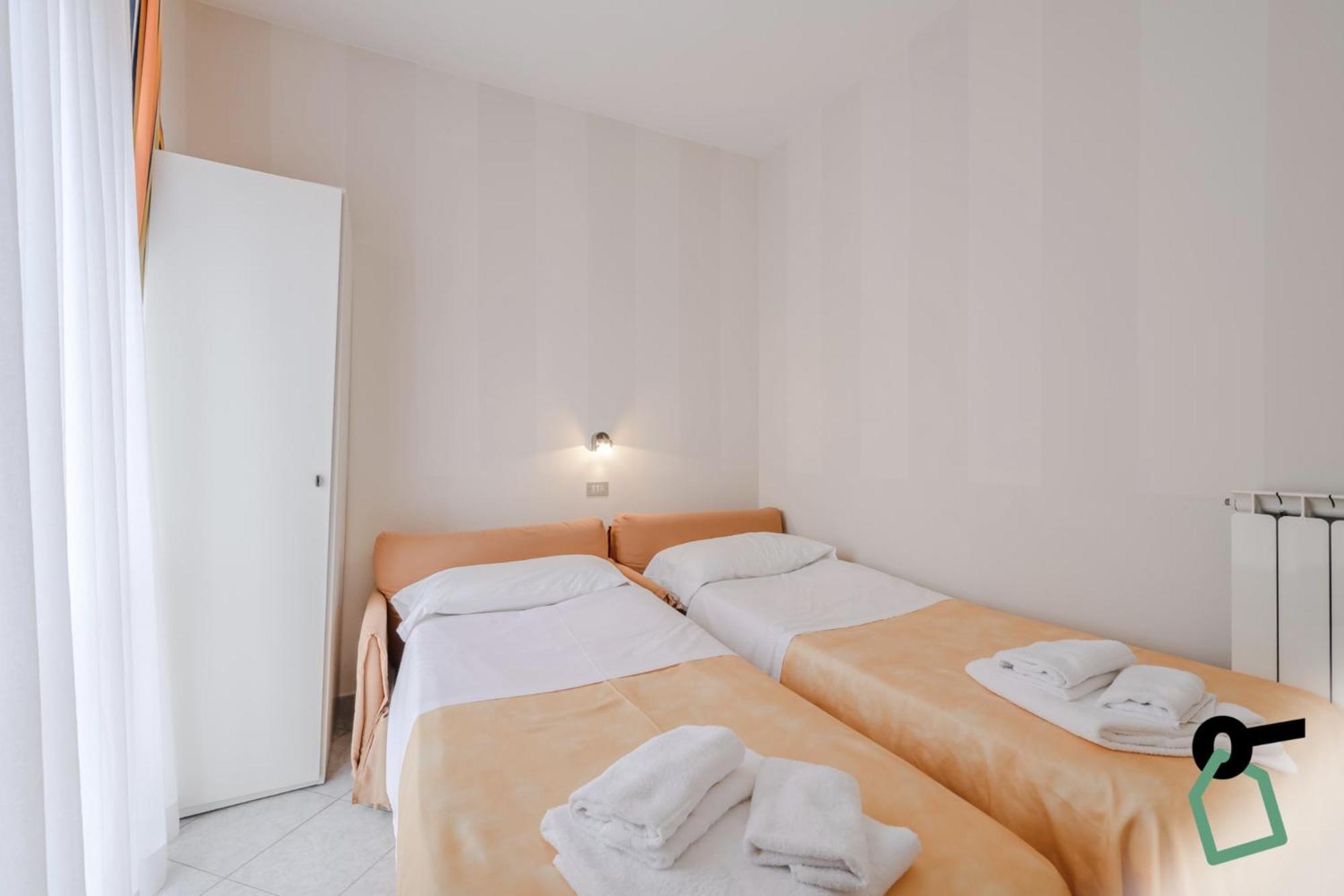 Hotiday Collection - Centro Hotel 3*
