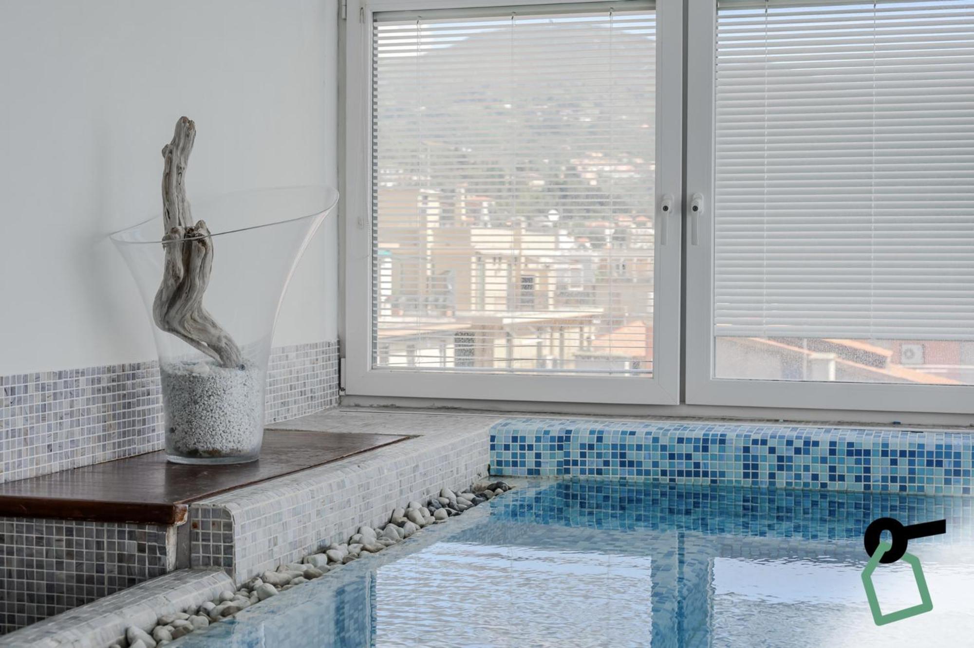 Hotiday Collection - Centro 3* Alassio
